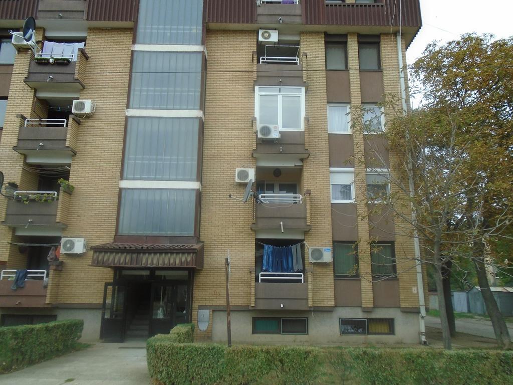 Apartment Peca Kladovo Kültér fotó